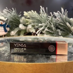 Yensa Super 8 Lip Oil - Rising Ruby